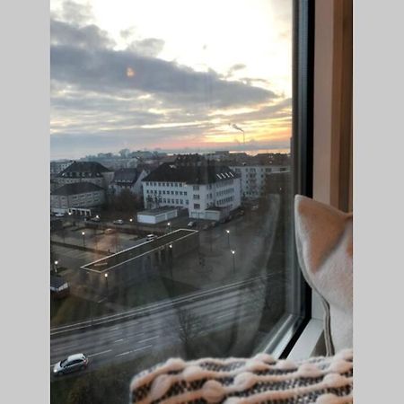 Yachtpanorama Weser Und Yachthafenblick 1 Zi 7Og เบรเมอร์ฮาเฟิน ภายนอก รูปภาพ