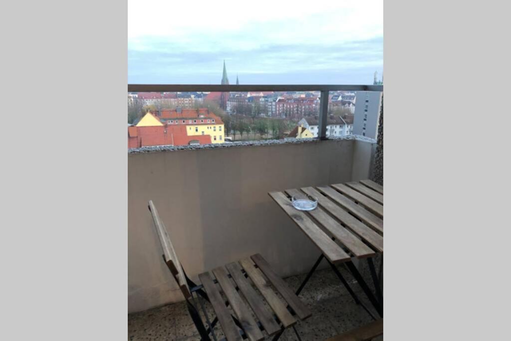 Yachtpanorama Weser Und Yachthafenblick 1 Zi 7Og เบรเมอร์ฮาเฟิน ภายนอก รูปภาพ