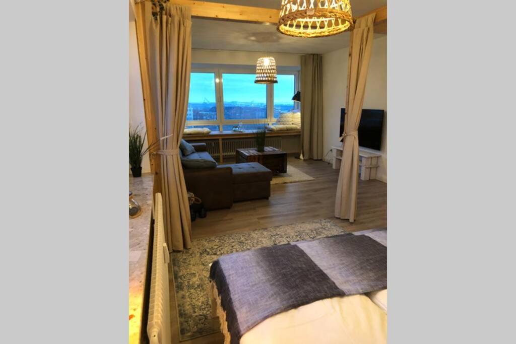 Yachtpanorama Weser Und Yachthafenblick 1 Zi 7Og เบรเมอร์ฮาเฟิน ภายนอก รูปภาพ