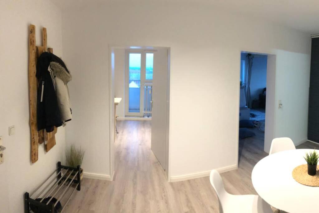 Yachtpanorama Weser Und Yachthafenblick 1 Zi 7Og เบรเมอร์ฮาเฟิน ภายนอก รูปภาพ